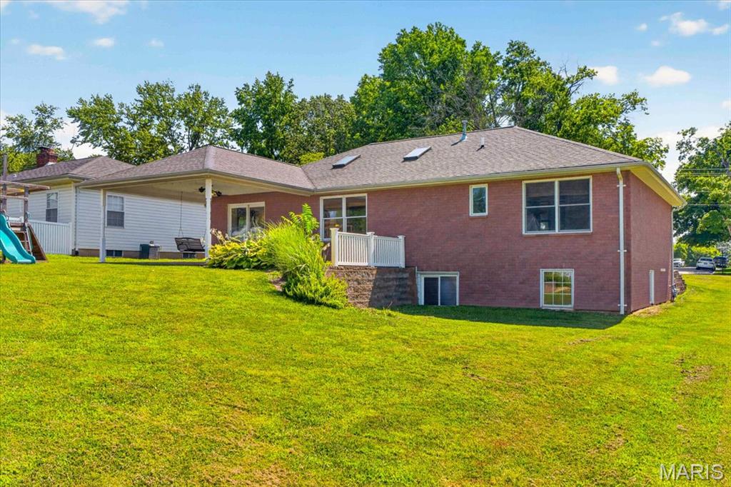 711 Morrison Avenue Waterloo, IL 62298 - Photo 49 of 58