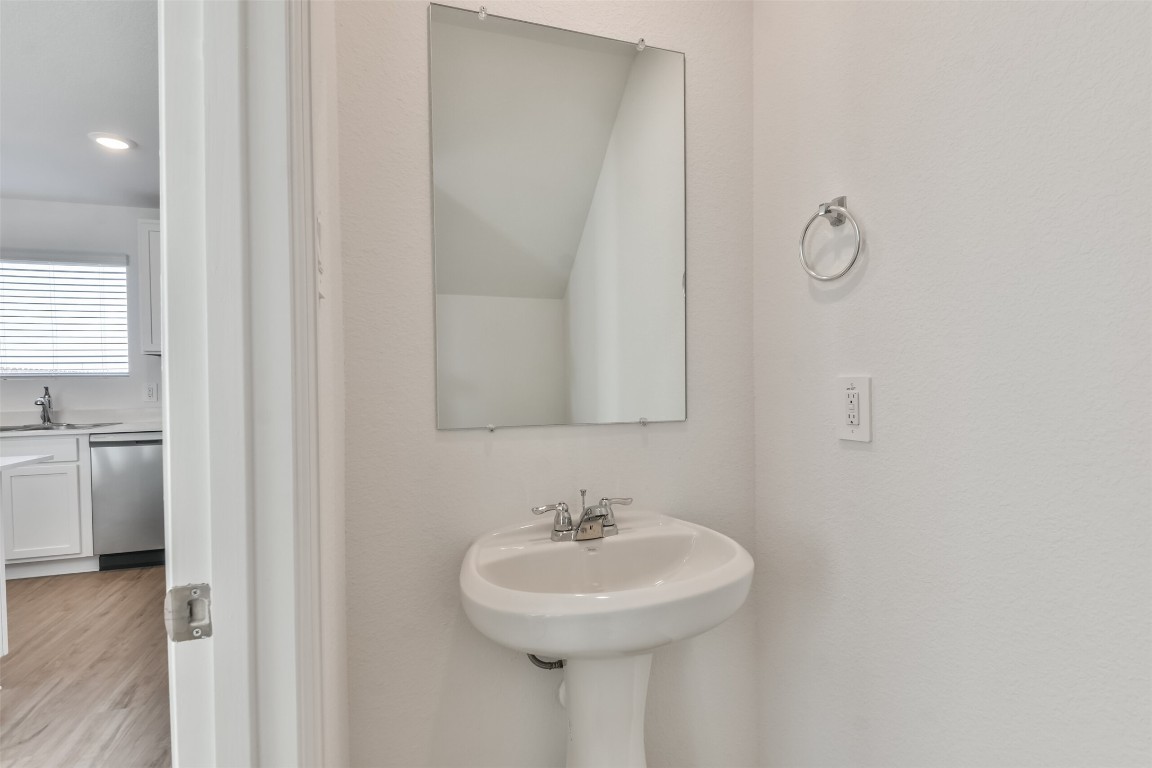 18927 Jasper Rdg Drive Hockley, TX 77447 - Photo 18 of 35