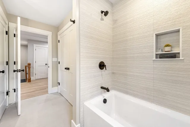 $6,800 | 110 Wilson Road, Unit 2, Bedford, MA 01730