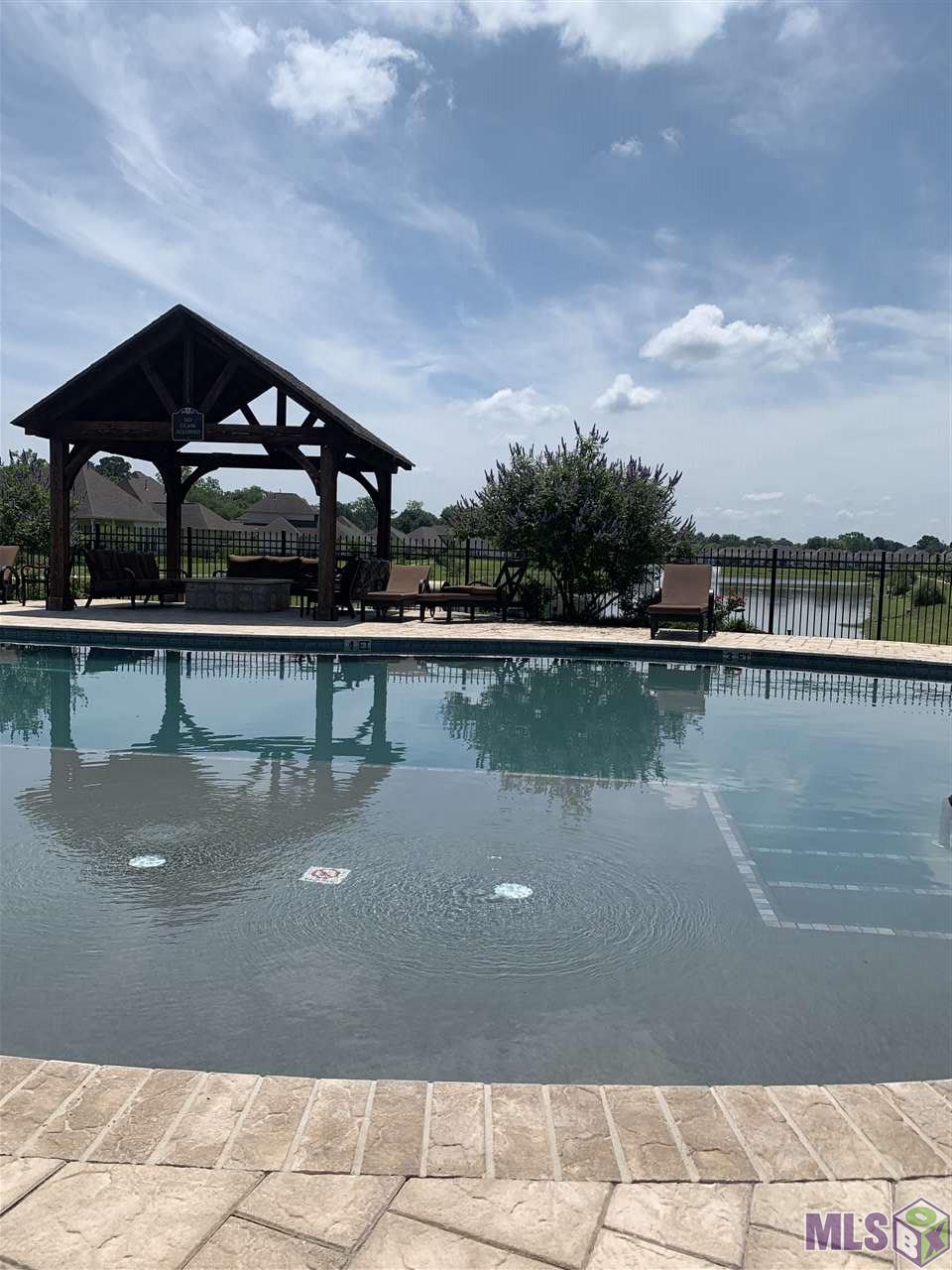 8282 Valencia Court Baton Rouge, LA 70820 - Photo 23 of 25 Pool