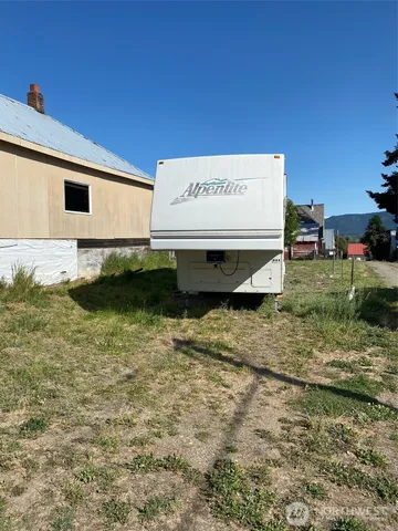 a view of a outdoor space with window
