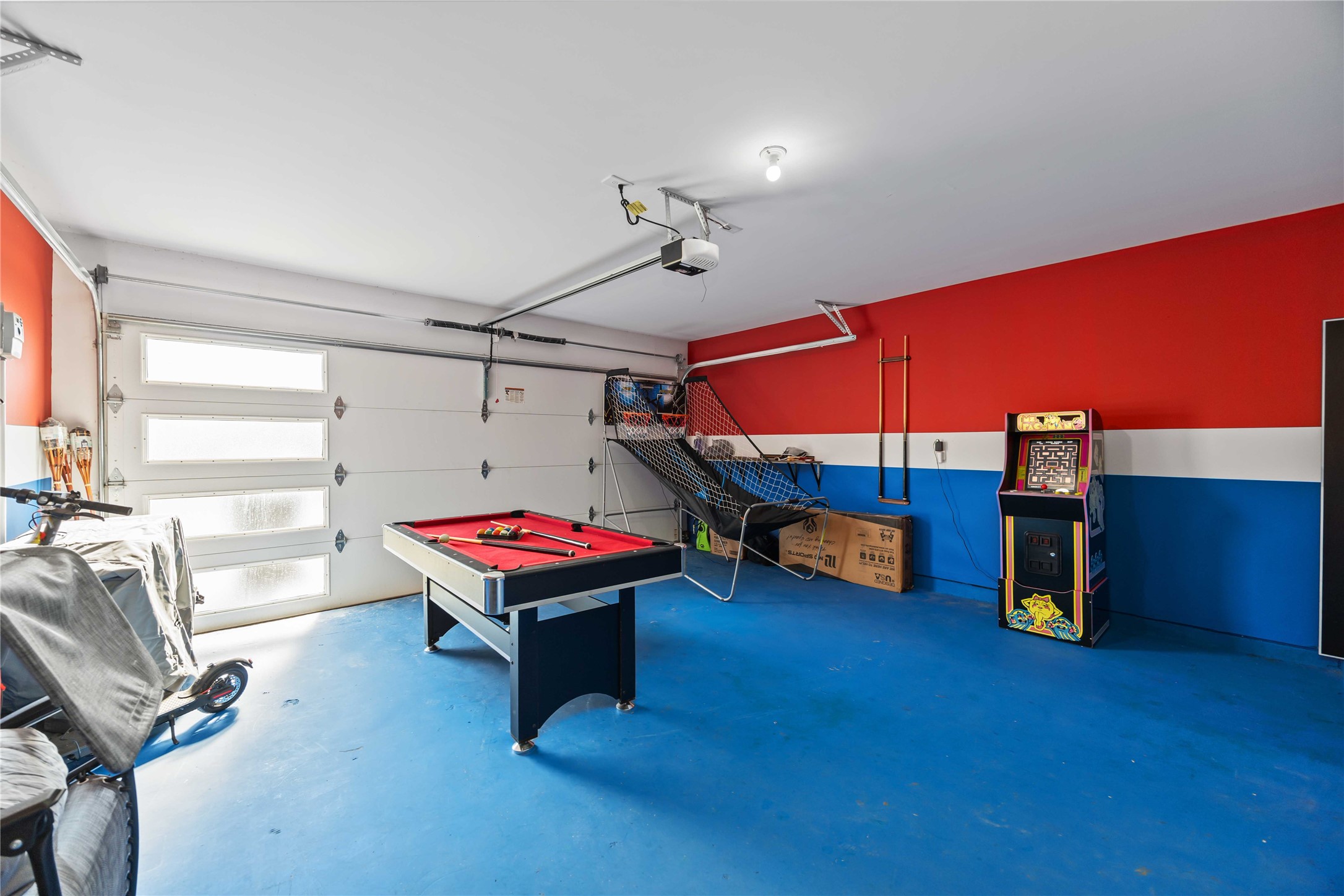 7826 Cattleman Vly Drive Rosharon, TX 77583 - Photo 26 of 29 a room with pool table and a table