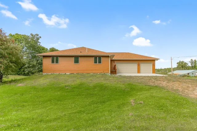 $539,000 | 26445 326th Avenue, Pierz, MN 56364