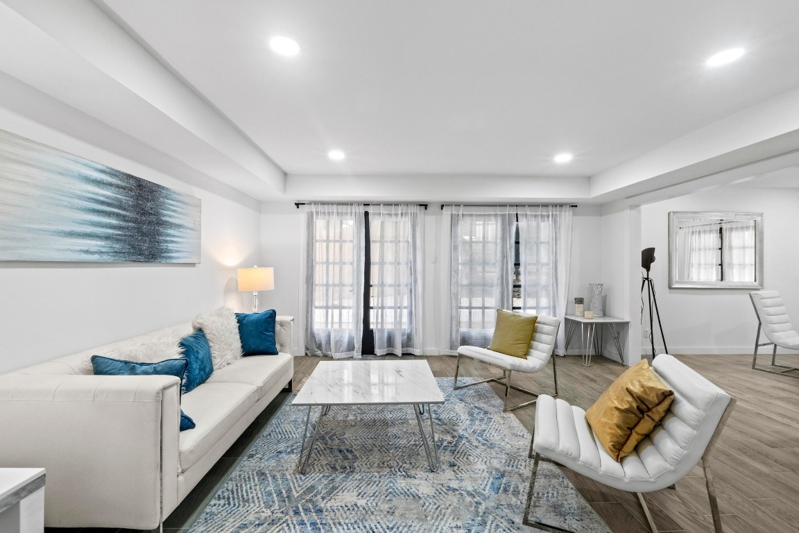 3520 Highland View Drive Austin, TX 78731 - Photo 2 of 38 a living room with furniture and a large window