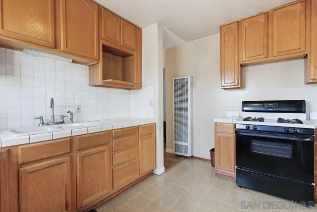 $599,000 | 1015 Cedar Brook, Escondido, CA 92025