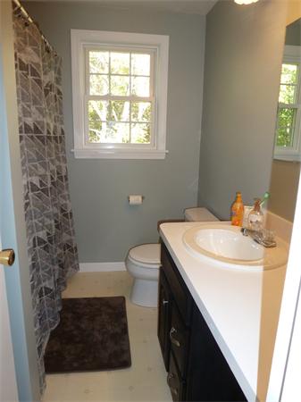 20 Merrymount Road Weymouth, MA 02190 - Photo 16 of 24 Gallery Image 16