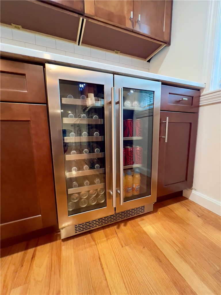 426 Arnold Road Coventry, RI 02816 - Photo 12 of 30