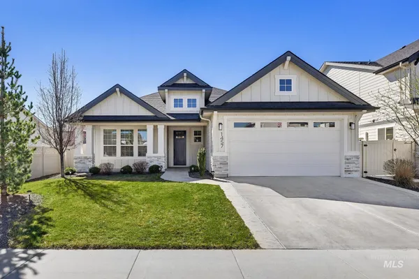 $498,900 | 1457 West Gainsboro Street, Kuna, ID 83634
