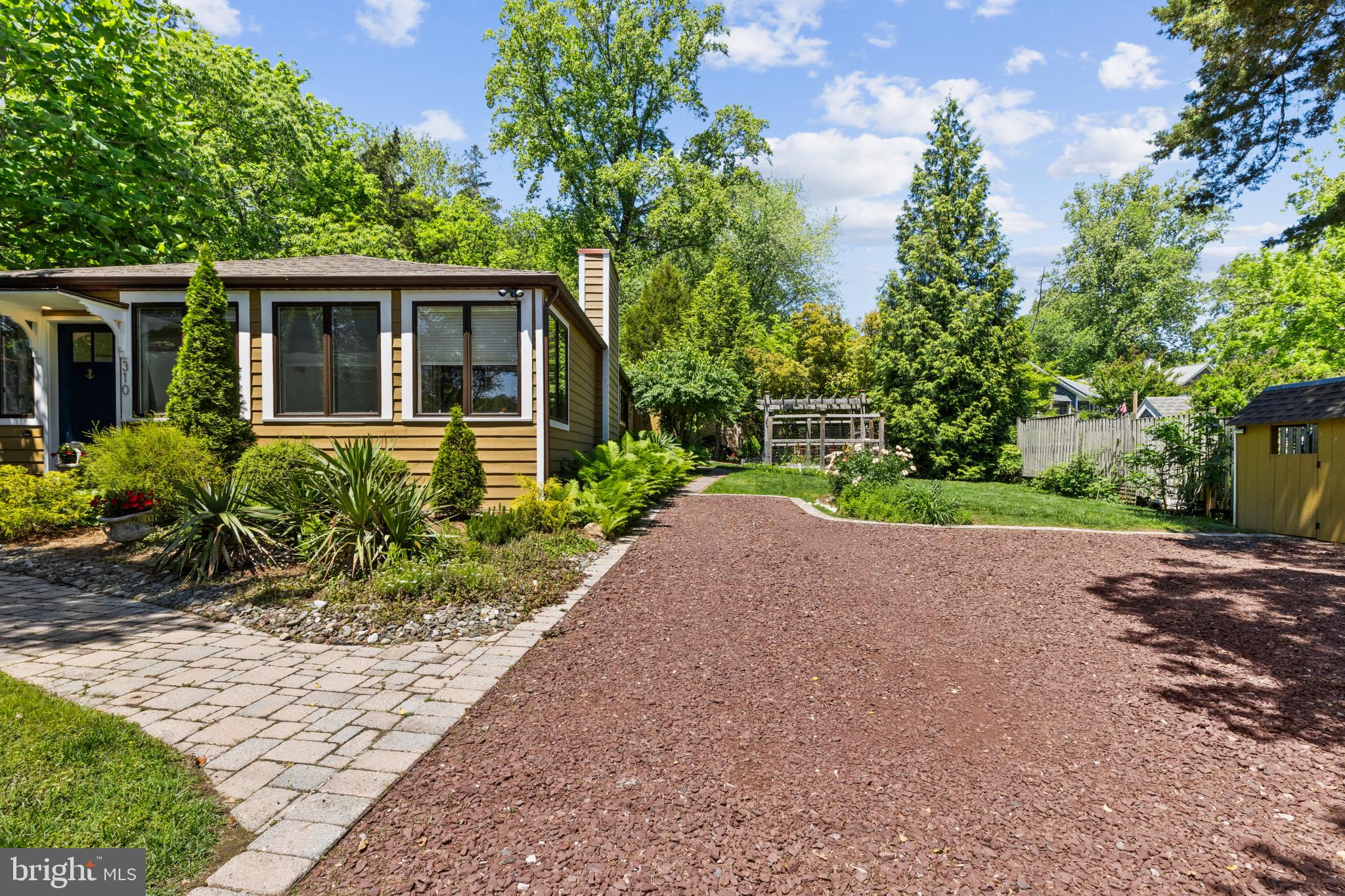 310 Epping Way Annapolis, MD 21401 - Photo 2 of 42 Charming home with coveted off street parking