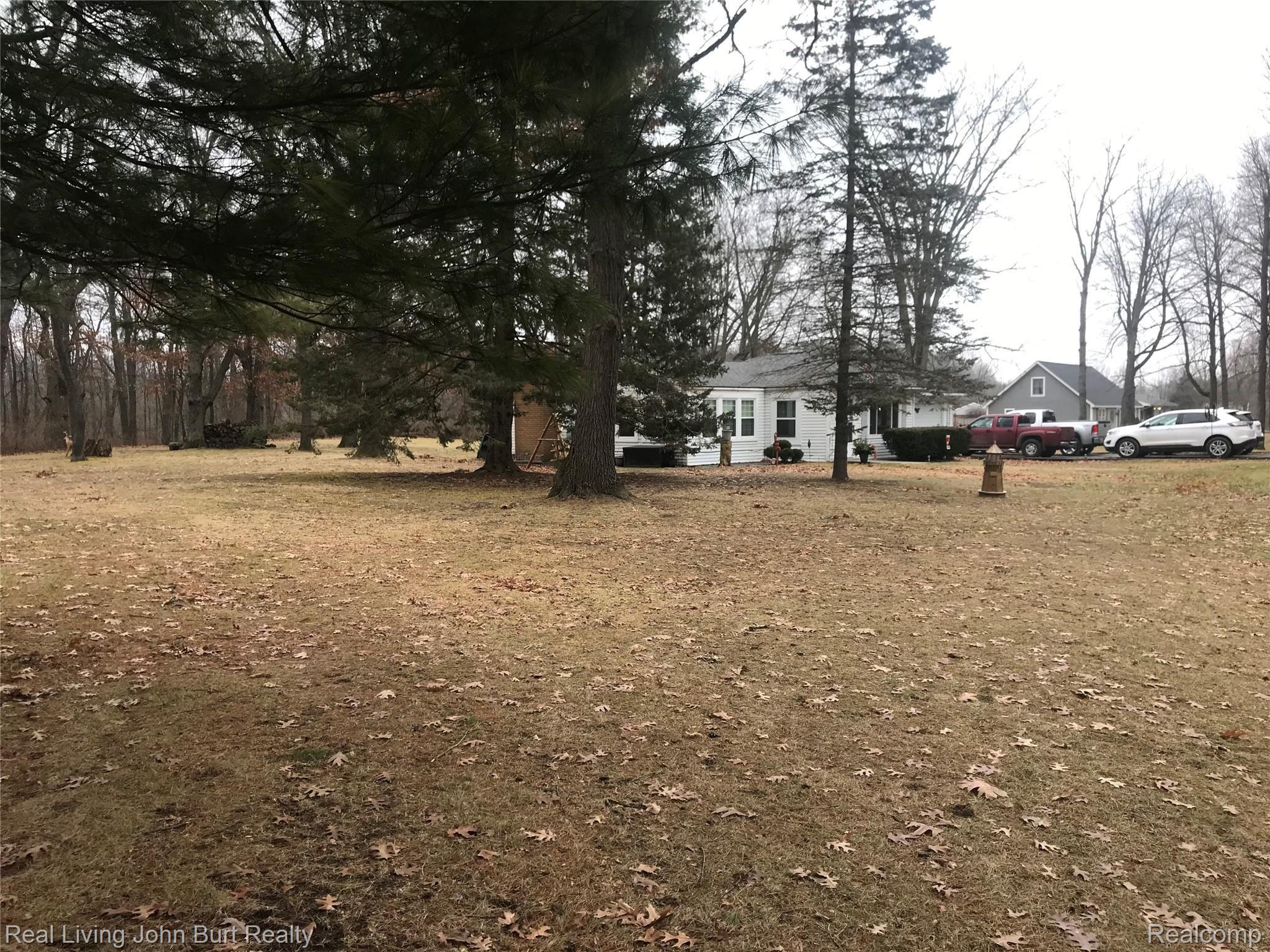 3338 West Drahner Road Oxford, MI 48371 - Photo 8 of 21 drahner-11.jpg