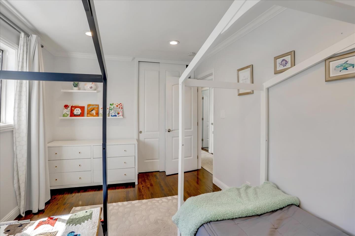 1220 Redcliff Drive San Jose, CA 95118 - Photo 24 of 39 a living room with furniture
