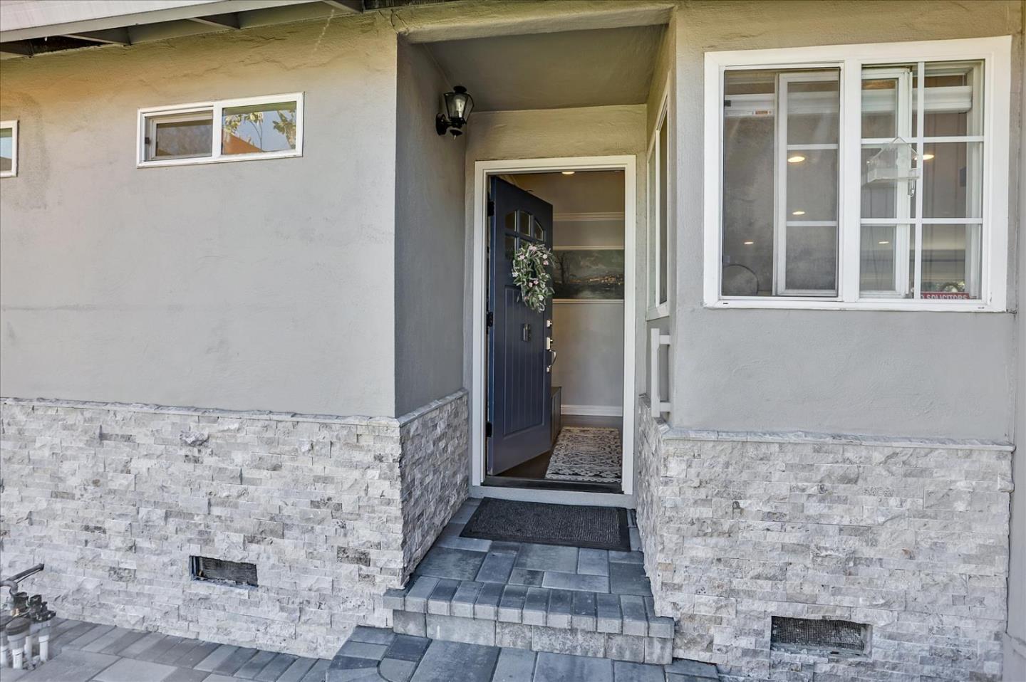1220 Redcliff Drive San Jose, CA 95118 - Photo 7 of 39 a front view of a house
