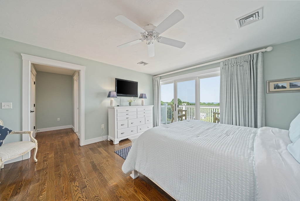 92 Emery Road Marshfield, MA 02050 - Photo 22 of 41