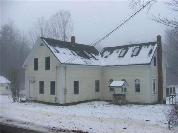 247 Pond Hill Road Barrington, NH 03825 - Photo 1 of 5