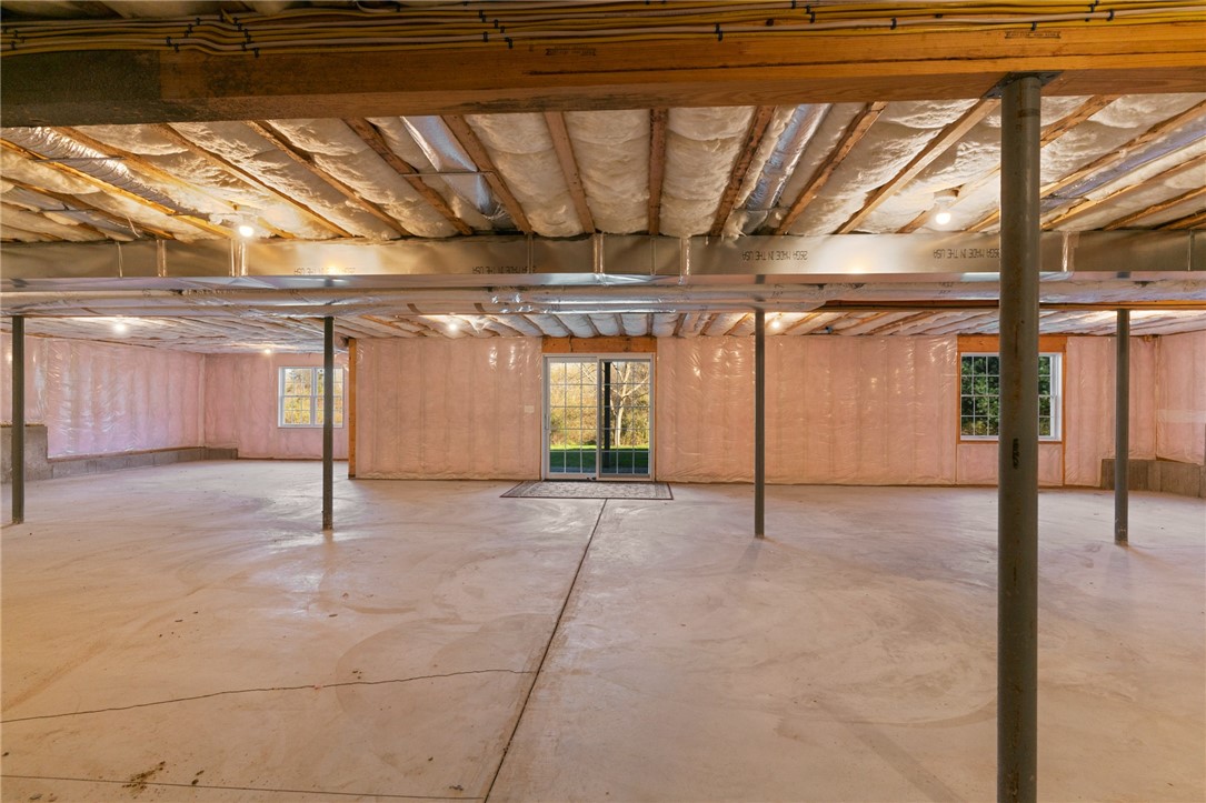 14 Deer Run Road Bristol, RI 02809 - Photo 45 of 50 Gallery Image 45