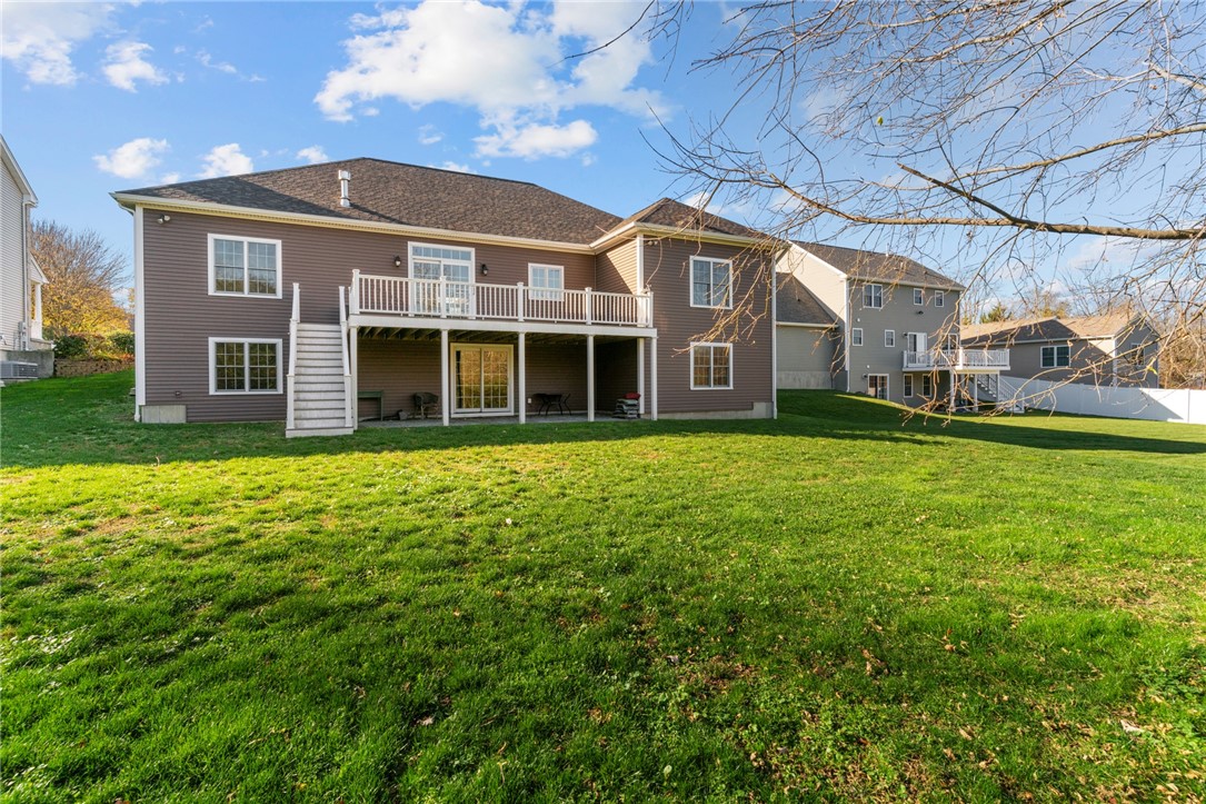 14 Deer Run Road Bristol, RI 02809 - Photo 5 of 50 Gallery Image 5
