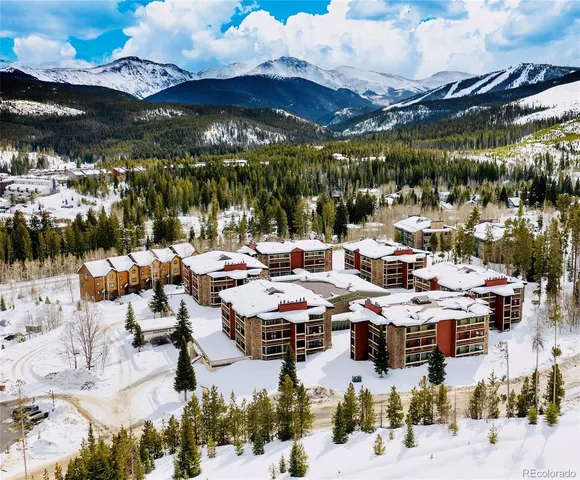 a front view of a building