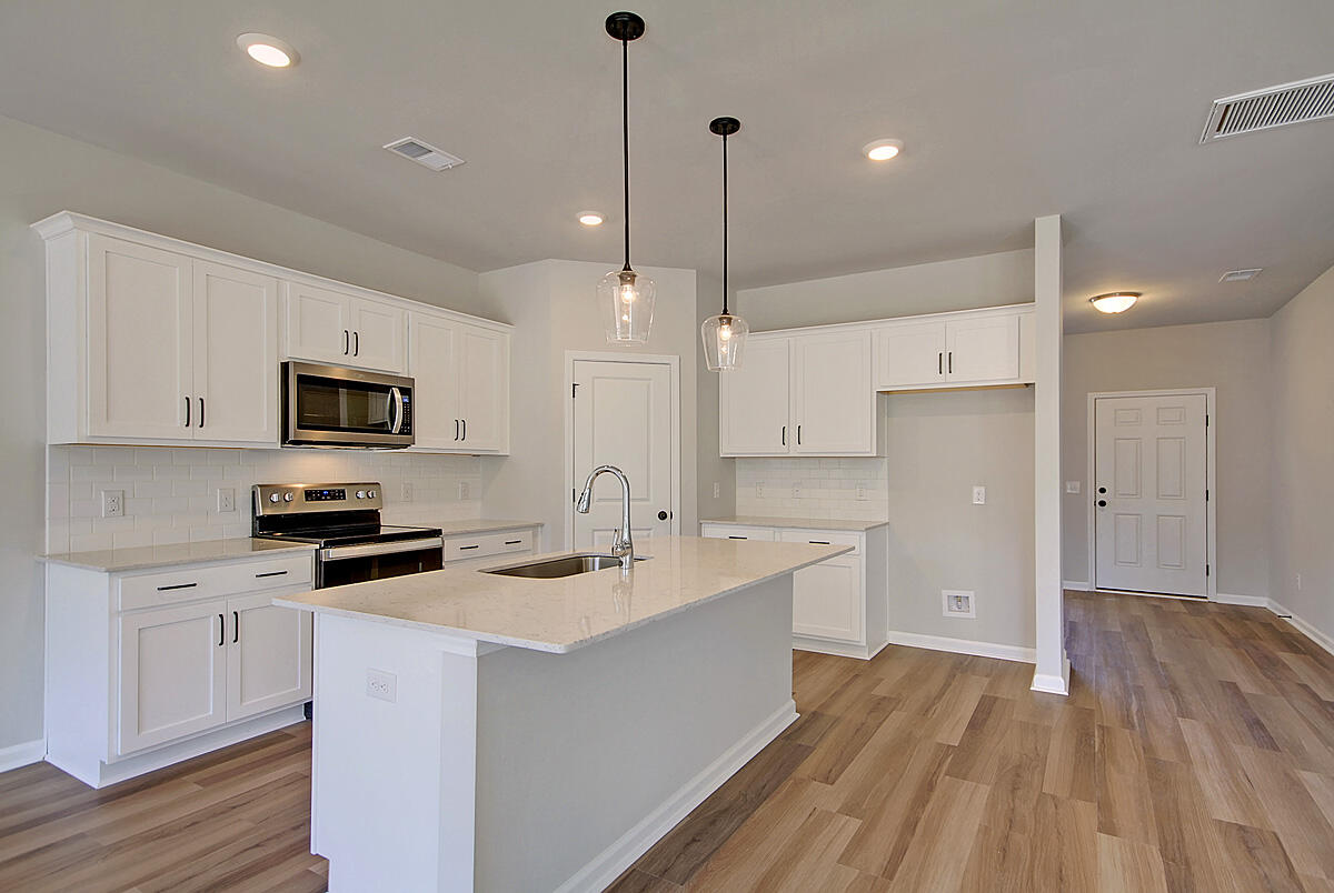 224 Cypress Plantation Road Moncks Corner, SC 29461 - Photo 19 of 35 Kitchen
