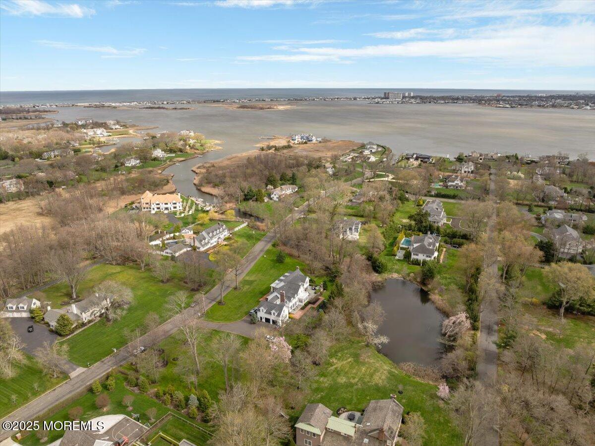4 Broadmoor Drive Rumson, NJ 07760 - Photo 47 of 52 a view of city and ocean