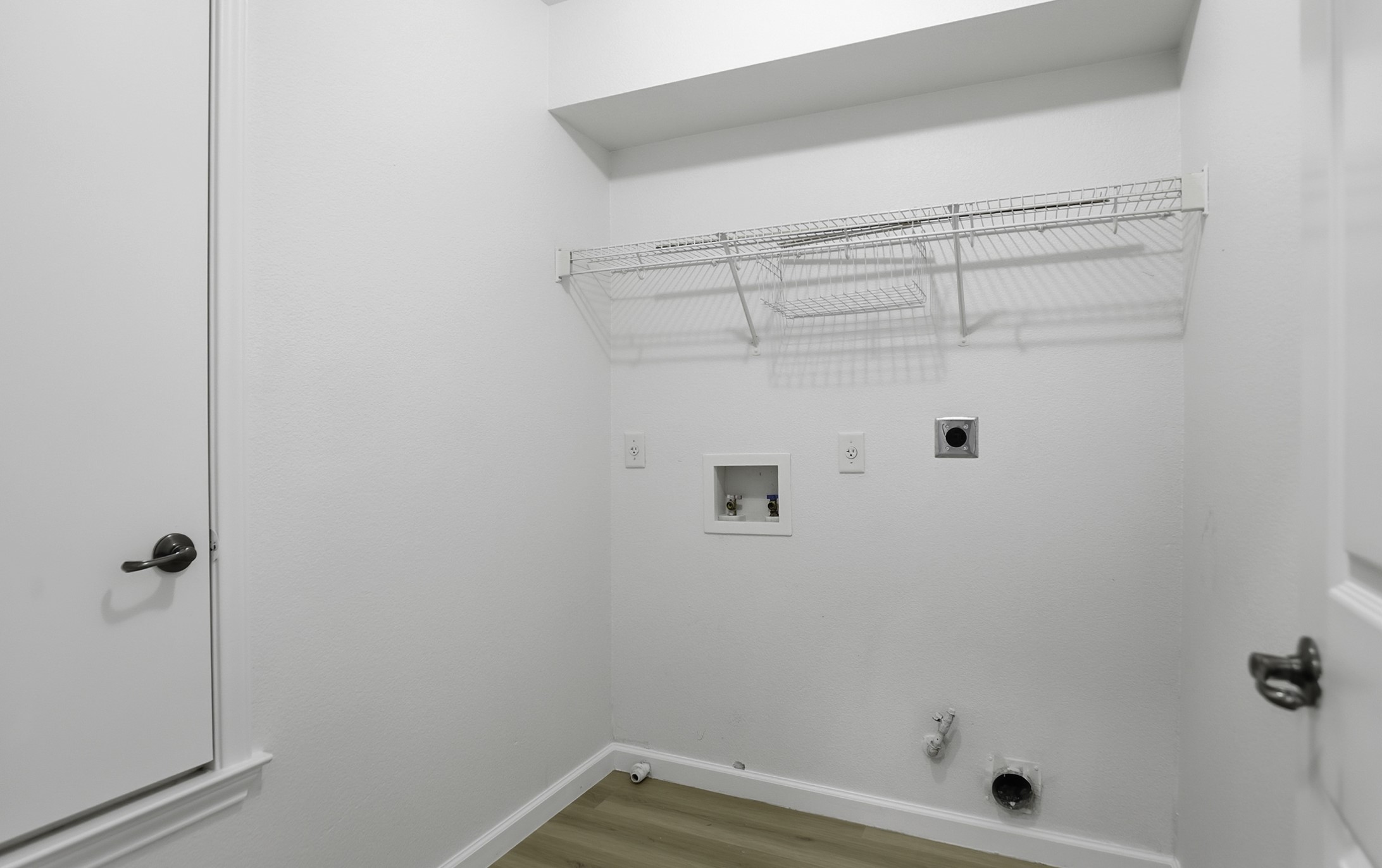 814 Bogart Road Cedar Park, TX 78613 - Photo 21 of 25 a bathroom with a shower