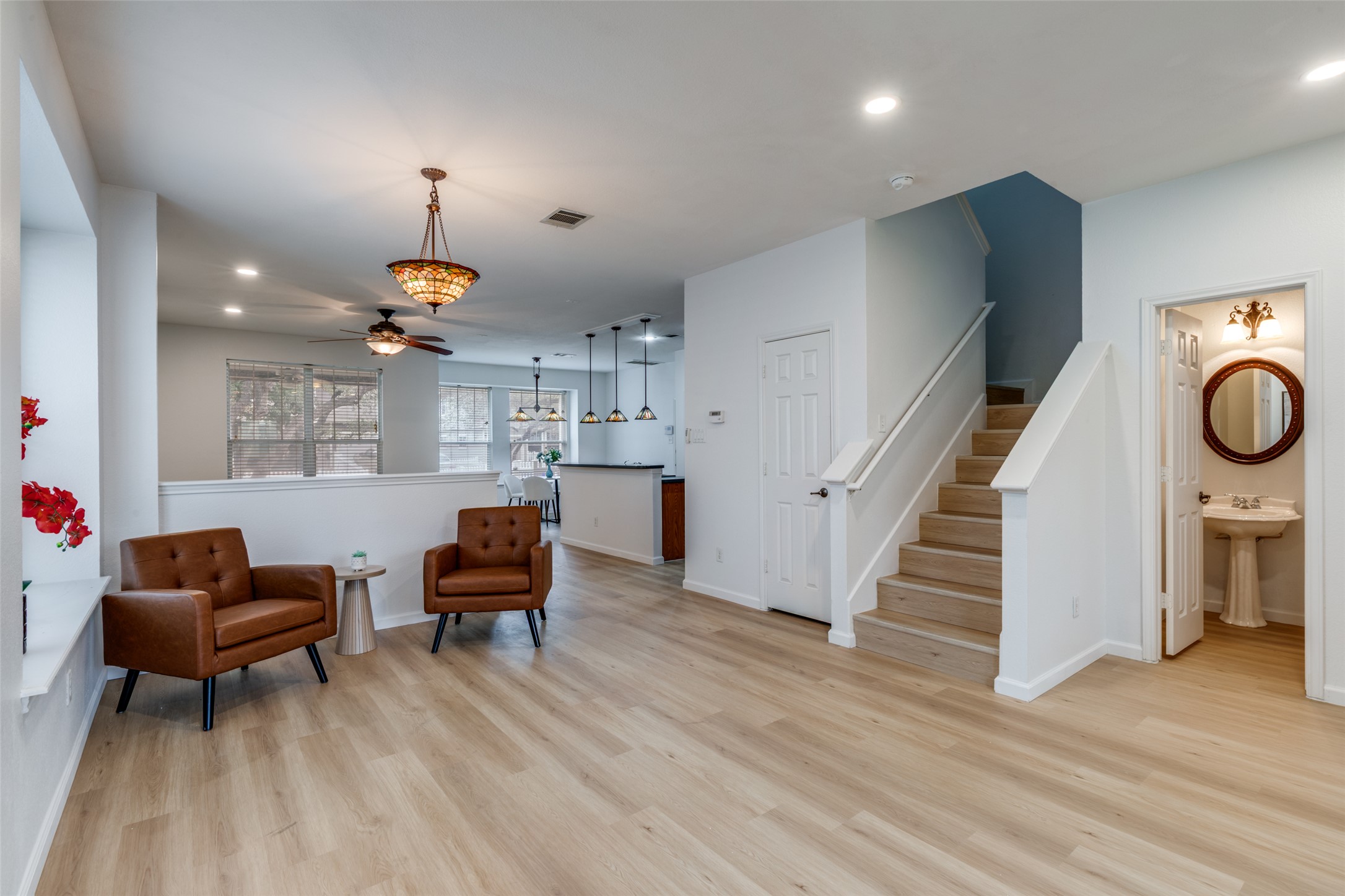 814 Bogart Road Cedar Park, TX 78613 - Photo 4 of 25 a living room with furniture and wooden floor