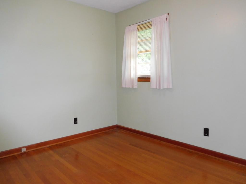 2909 Browns Mill Rd Extension Johnson City, TN 37604 - Photo 8 of 26 Photo 9