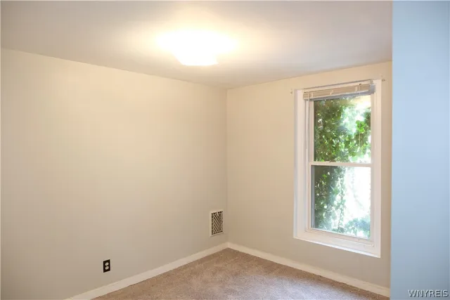 $1,575 | 82 Fargo Avenue, Unit 5, Buffalo, NY 14201