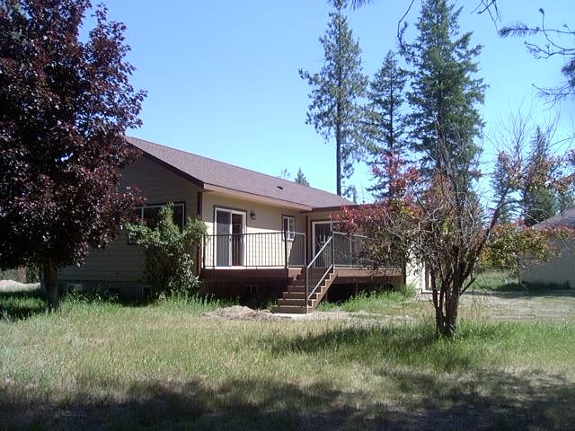7852 Scotia Road Newport, WA 99156 - Photo 1 of 17