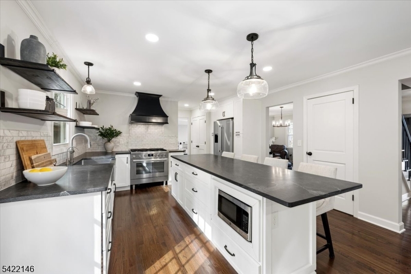 94 Bald Eagle Road Hackettstown, NJ 07840 - Photo 13 of 34