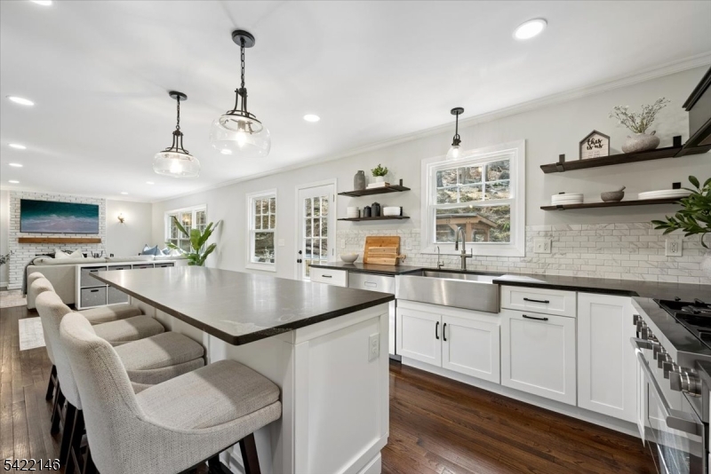 94 Bald Eagle Road Hackettstown, NJ 07840 - Photo 14 of 34