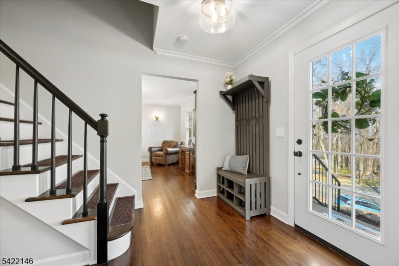 94 Bald Eagle Road Hackettstown, NJ 07840 - Photo 4 of 34