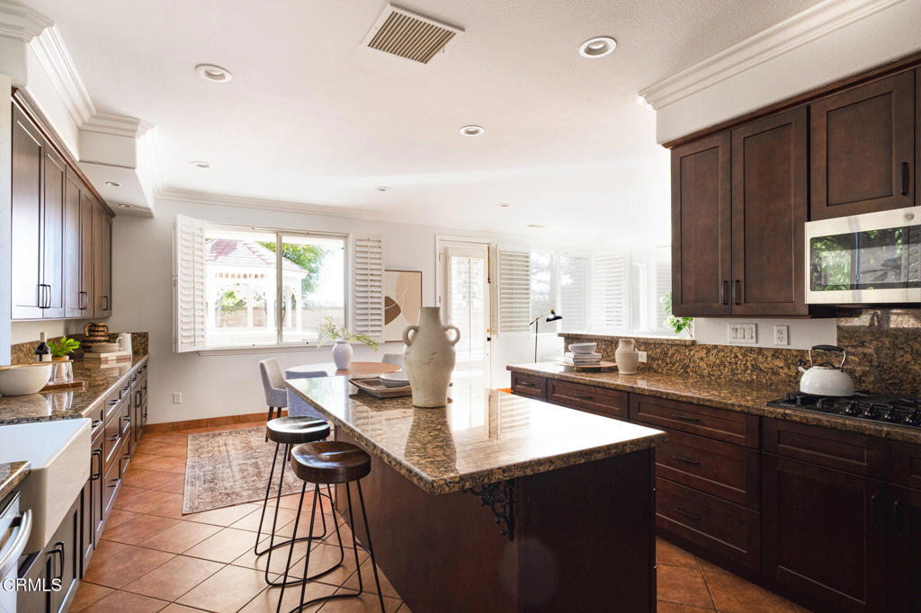 1737 Partridge Avenue Upland, CA 91784 - Photo 9 of 49 _DSF6503