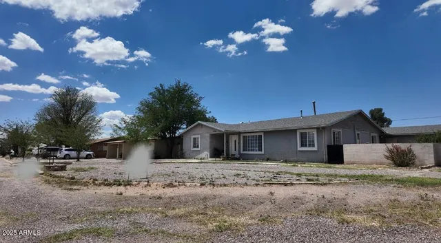 $249,000 | 1926 East 8th Street, Douglas, AZ 85607