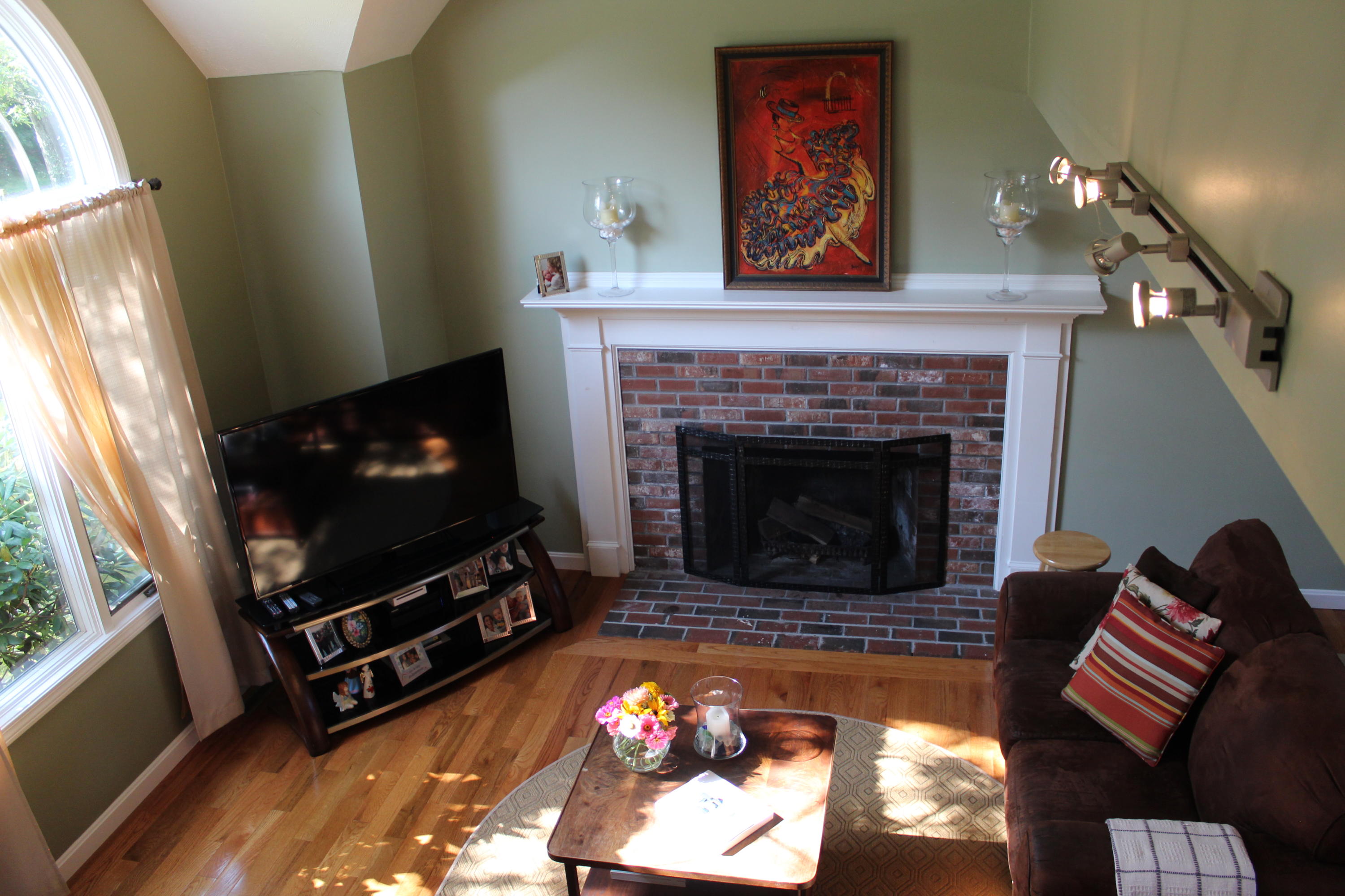 135 Sunset Strip Mashpee, MA 02649 - Photo 6 of 24 IMG_1708