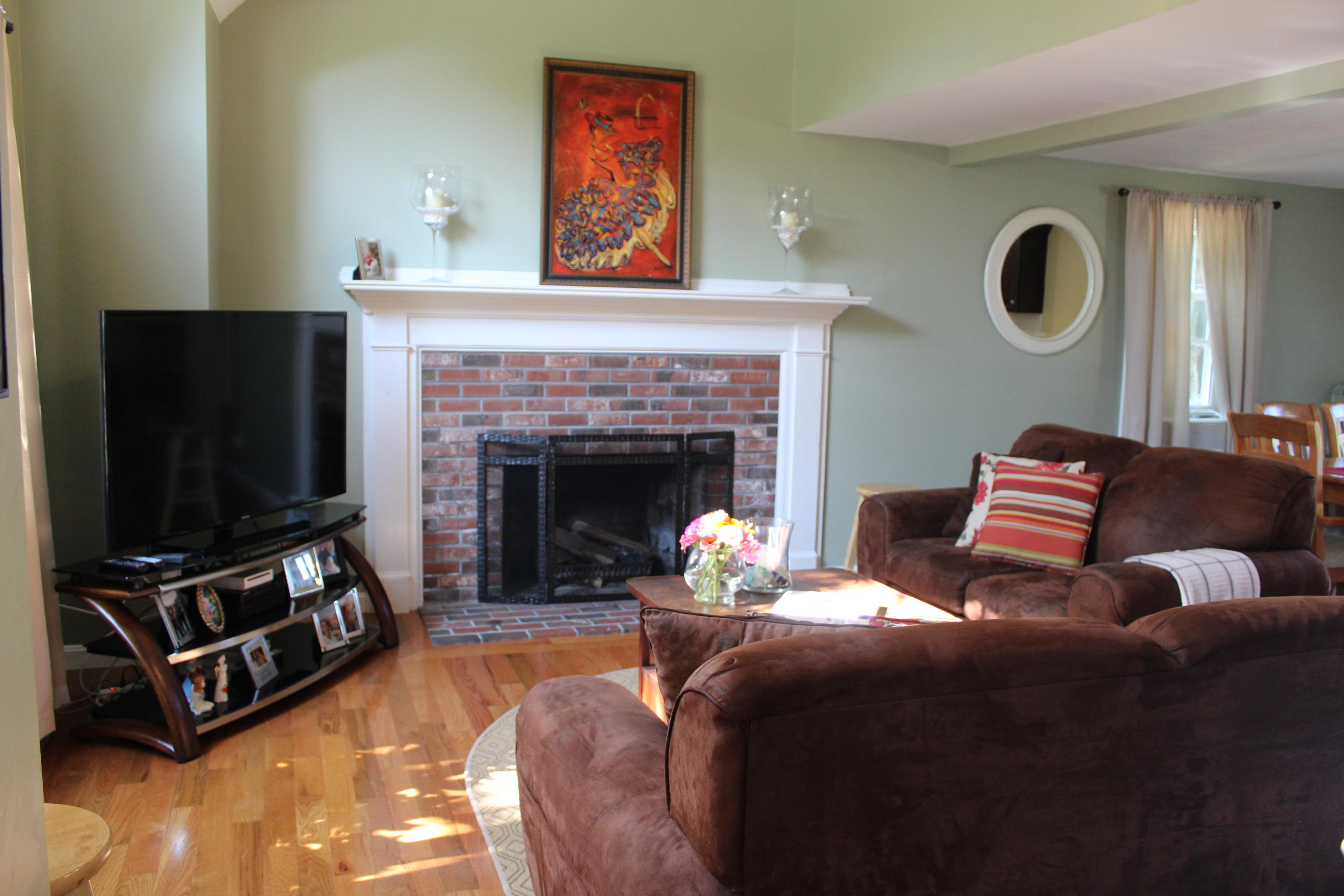 135 Sunset Strip Mashpee, MA 02649 - Photo 7 of 24 IMG_1709