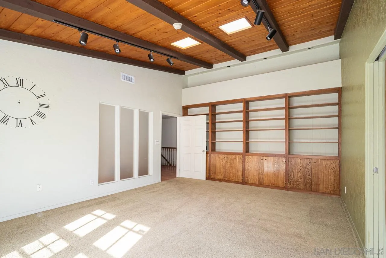 11467 Fuerte Farms Road El Cajon, CA 92020 - Photo 15 of 40 Gallery Image 15