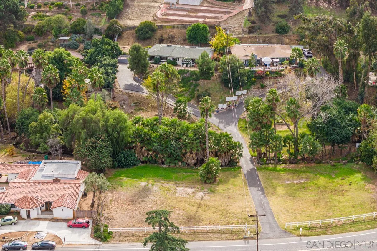 11467 Fuerte Farms Road El Cajon, CA 92020 - Photo 36 of 40 Gallery Image 36