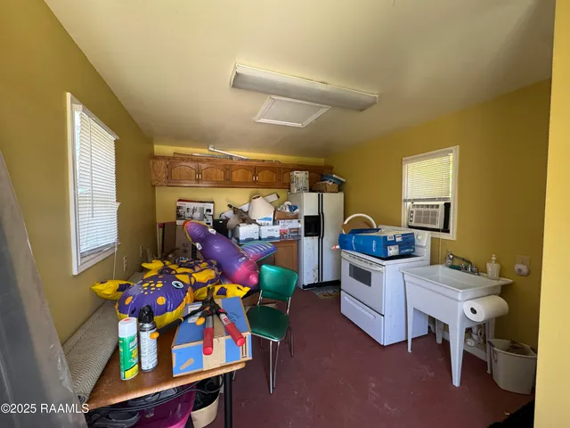 $179,500 | 15736 St Elmo Road, Erath, LA 70533