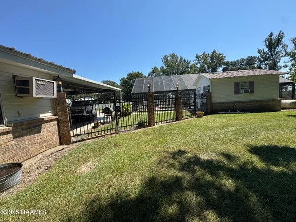 $179,500 | 15736 St Elmo Road, Erath, LA 70533