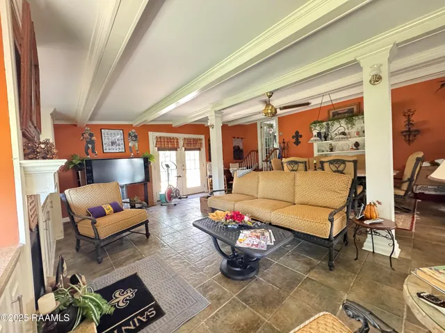 $179,500 | 15736 St Elmo Road, Erath, LA 70533