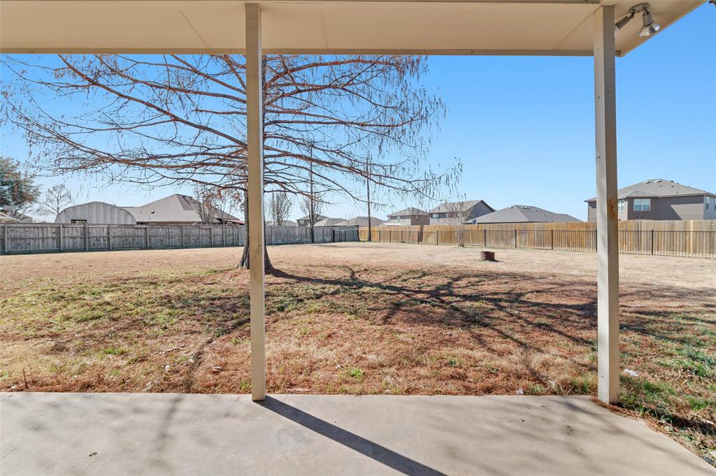 807 Birch Circle Van Alstyne, TX 75495 - Photo 23 of 27