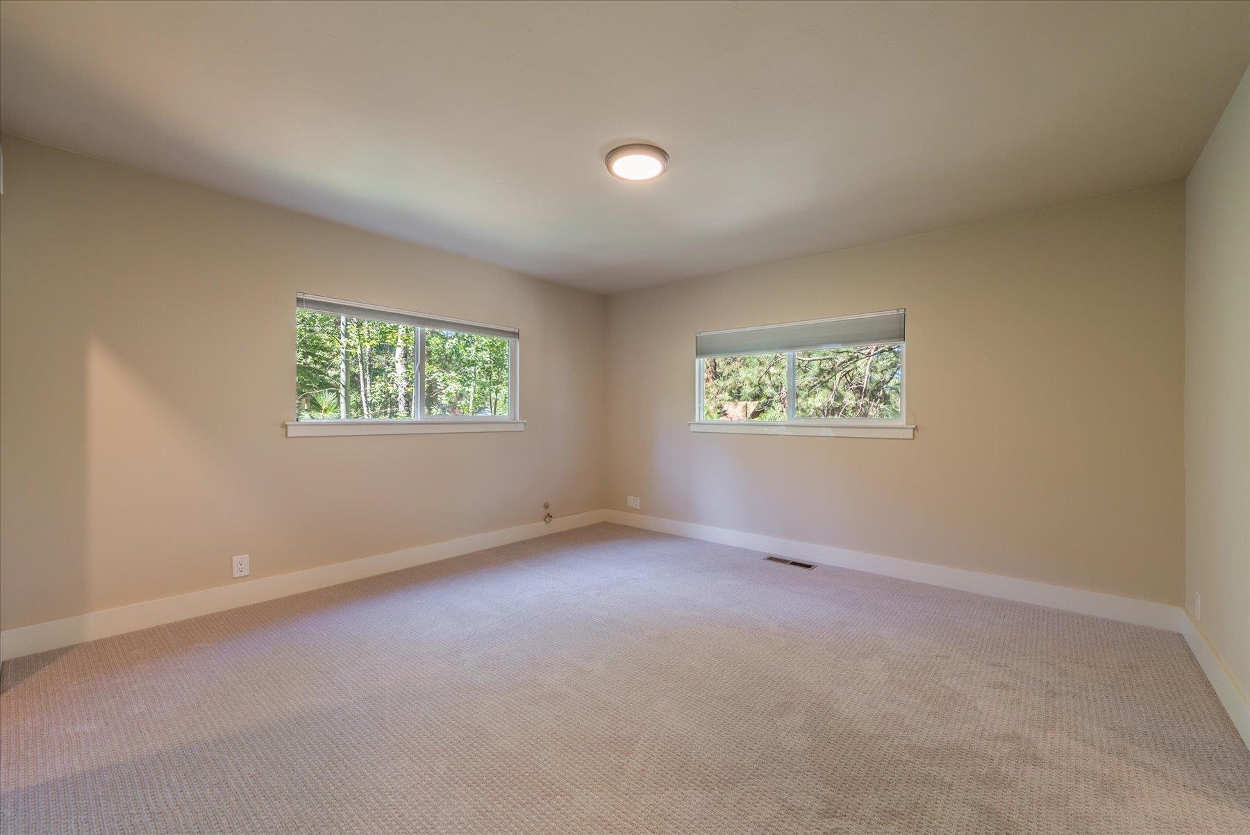 10644 Codogan Street Truckee, CA 96161 - Photo 16 of 28 an empty room with a window