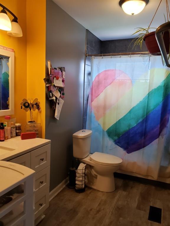 8909 Frontenac Road Indianapolis, IN 46226 - Photo 5 of 7