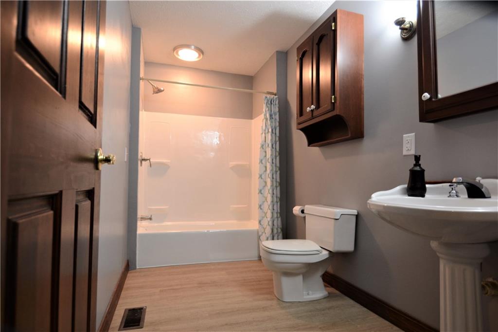 4013 Tudor Road Stilesville, IN 46180 - Photo 12 of 21 Gallery Image 12