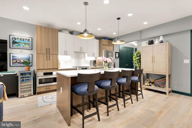 $700,000 | 440 R Street Northwest, Unit 4, Washington, DC 20001