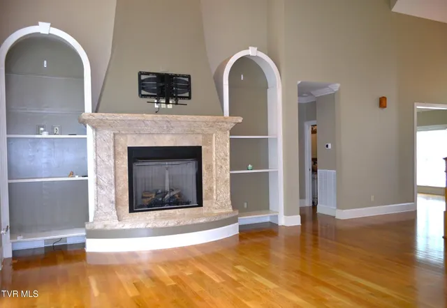 $639,900 | 20095 Hortenstine Place, Abingdon, VA 24211