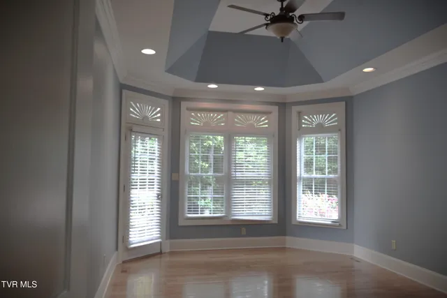 $639,900 | 20095 Hortenstine Place, Abingdon, VA 24211