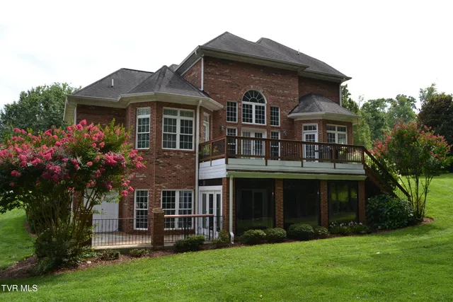 $639,900 | 20095 Hortenstine Place, Abingdon, VA 24211