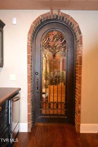 $639,900 | 20095 Hortenstine Place, Abingdon, VA 24211