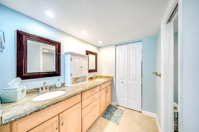 $259,000 | 2424 North Federal Highway, Unit 107, Boynton Beach, FL 33435